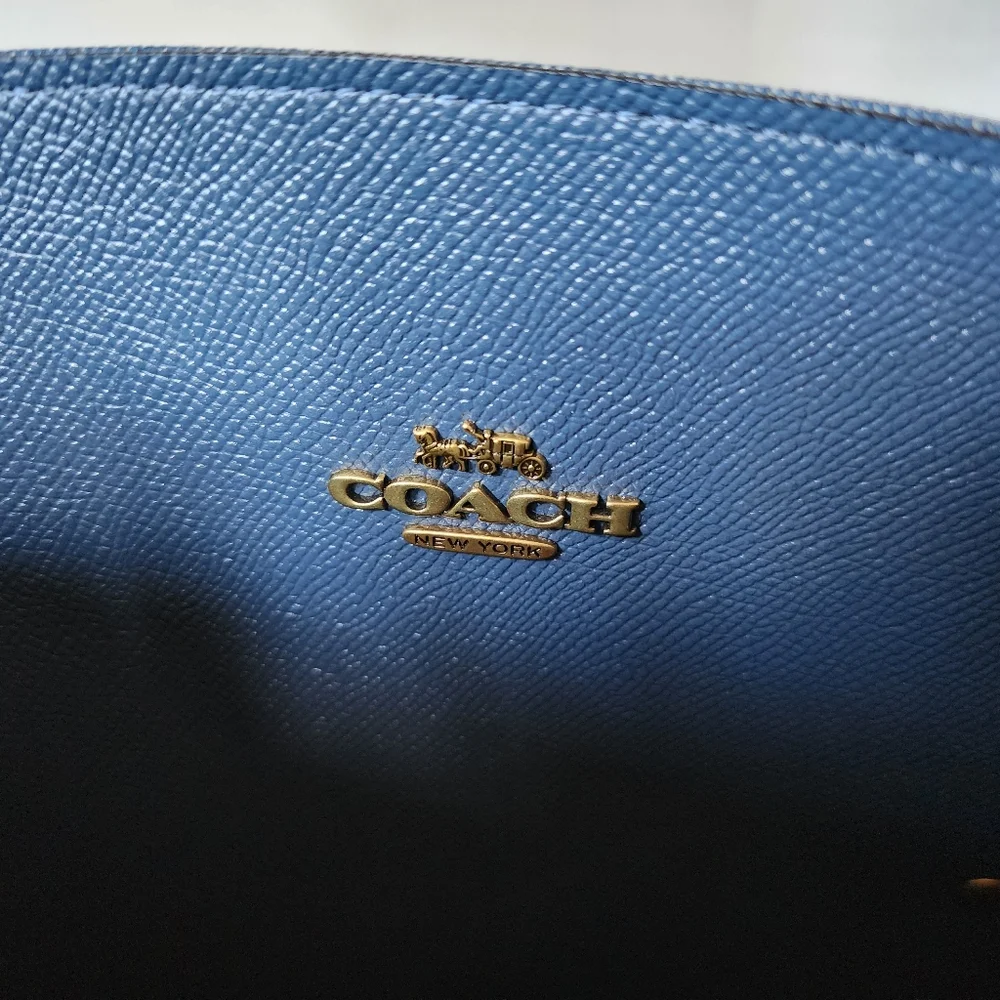 ✨️NWOT✨️ Coach Charlie Denim 2Way Carryall & Coach Dust Bag, 2018 - Picture 10 of 14